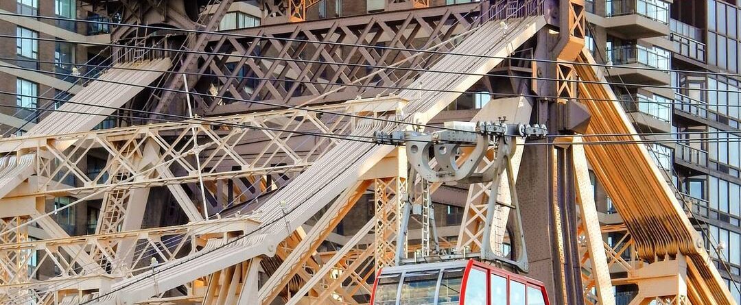 Queensboro Bridge….
.
.
.
#queens #queensborobridge #rooseveltisland #newyorkc…