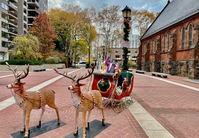 Was That Santa Picking up Some Fresh Fruit & Vegetables On His Reindeer Sled At Roosevelt Island Farmers Market Today? Roosevelt Island Outdoor Winter Holiday Decorations On Display Now Under A 3 Year $75 Thousand Per Year Agreement